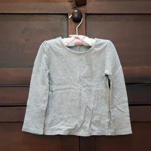 Grey t-shirt, long sleeved